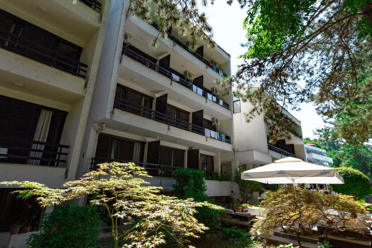 Hotel Pela Ohrid Exterior foto